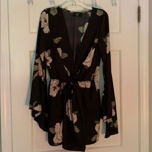 VICI navy floral dress